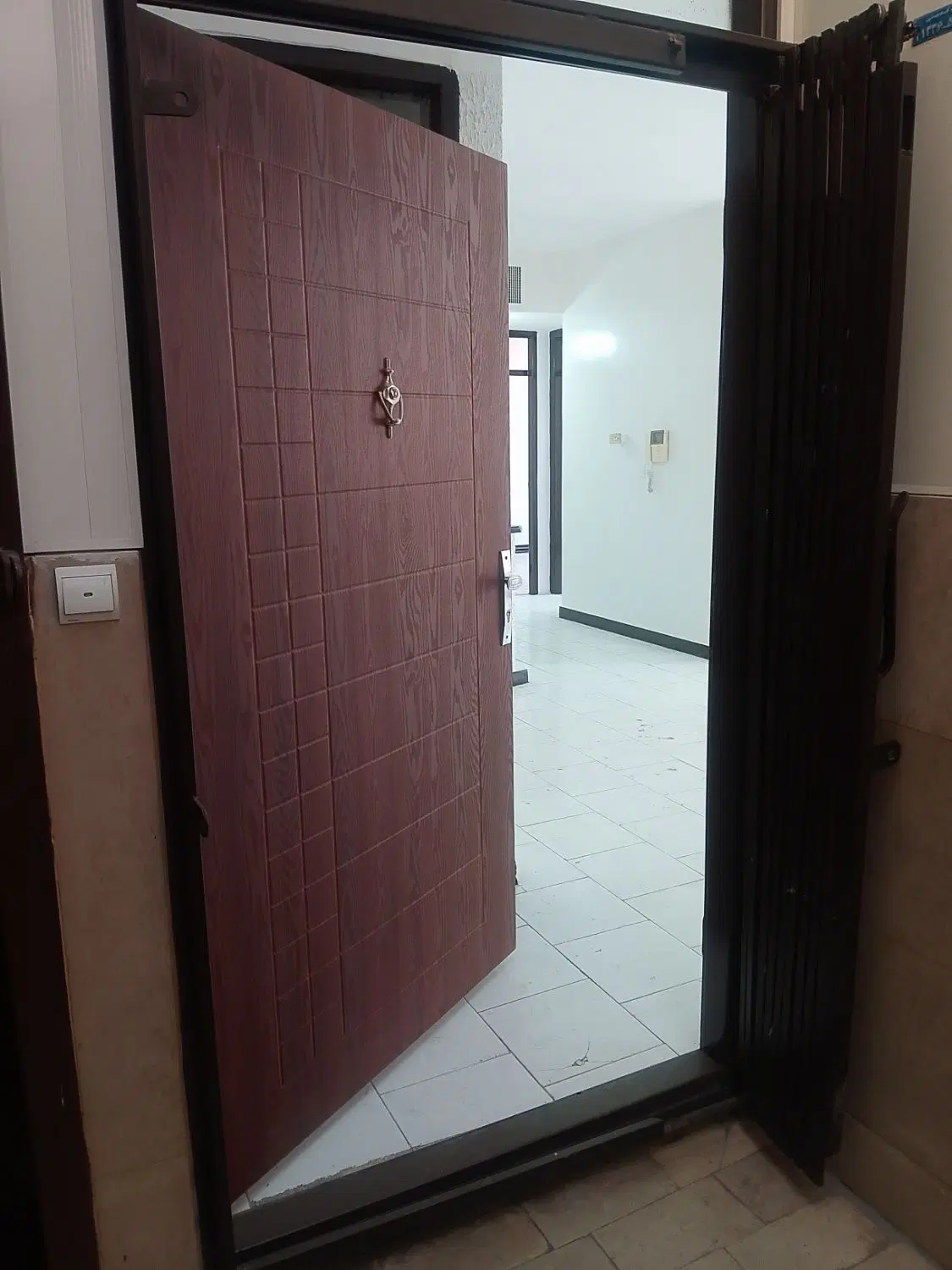 فروش واحد مسکونی
