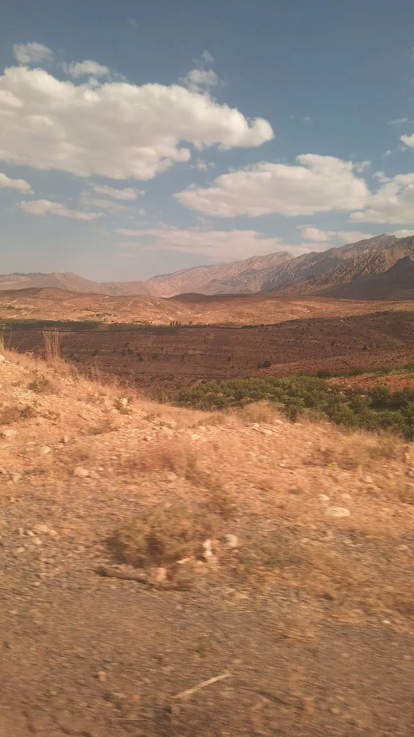 زمین مسکونی