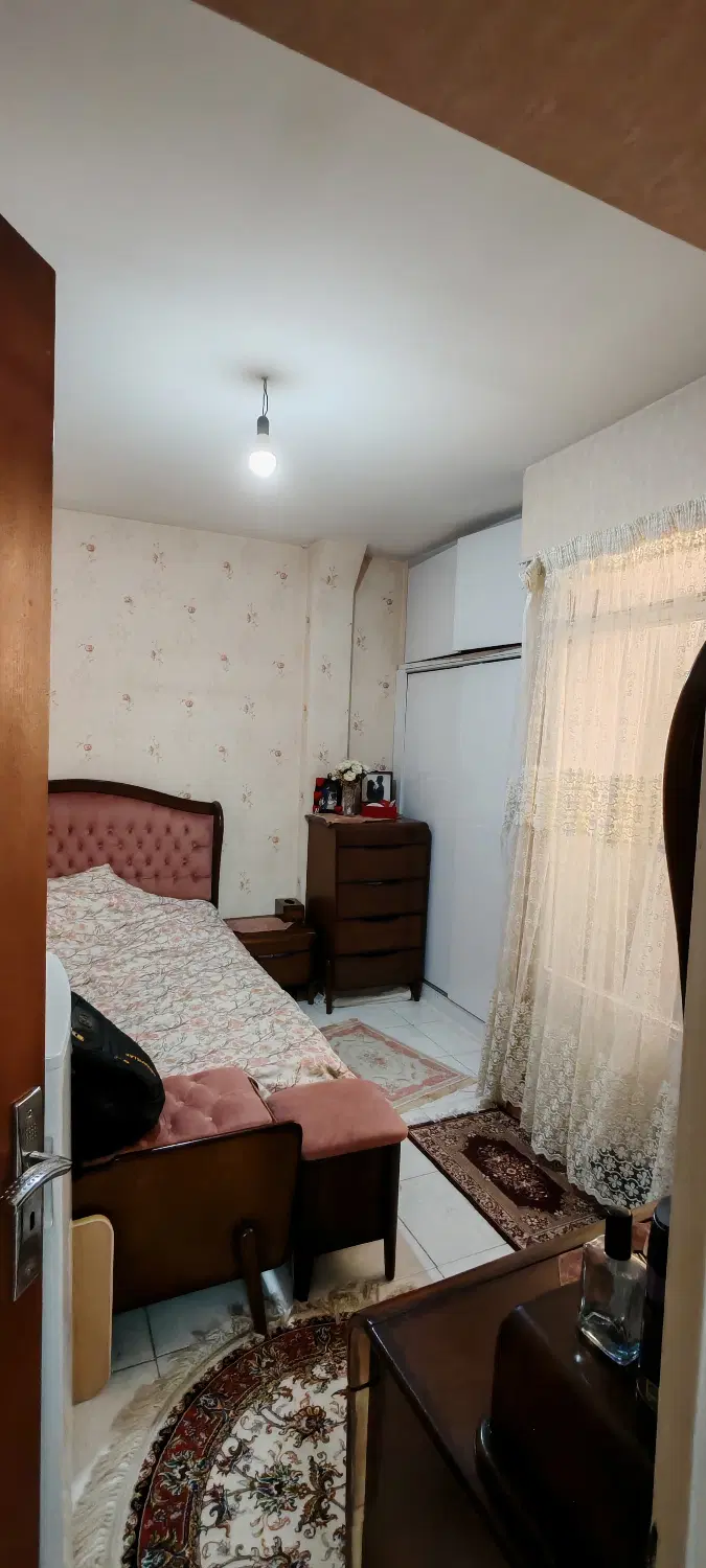 ۸۰ متری بی نظیر _ پارکینگ آسانسوری _