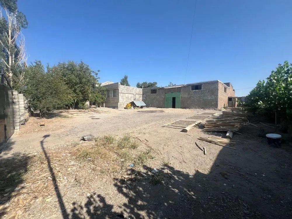 فروش ملک تولیدی ۱۸۵۰ متربا کارگاه و ویلا در اردبیل