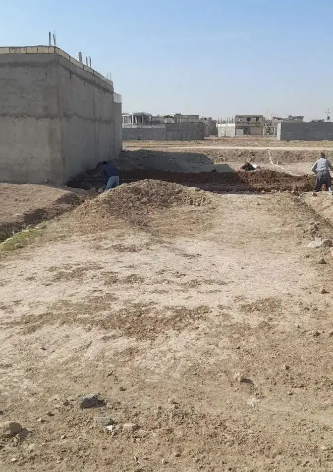 زمین ۱۰۰ متری جوی اباد