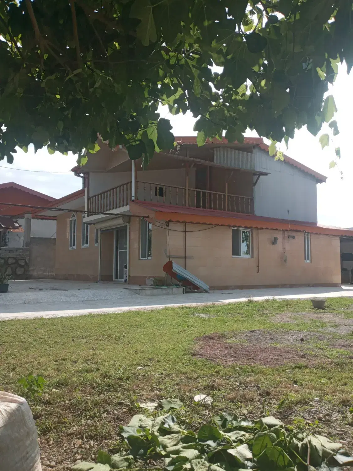 ویلایی ۷۰۰ متری در ۳۰ کیلومتری رشت