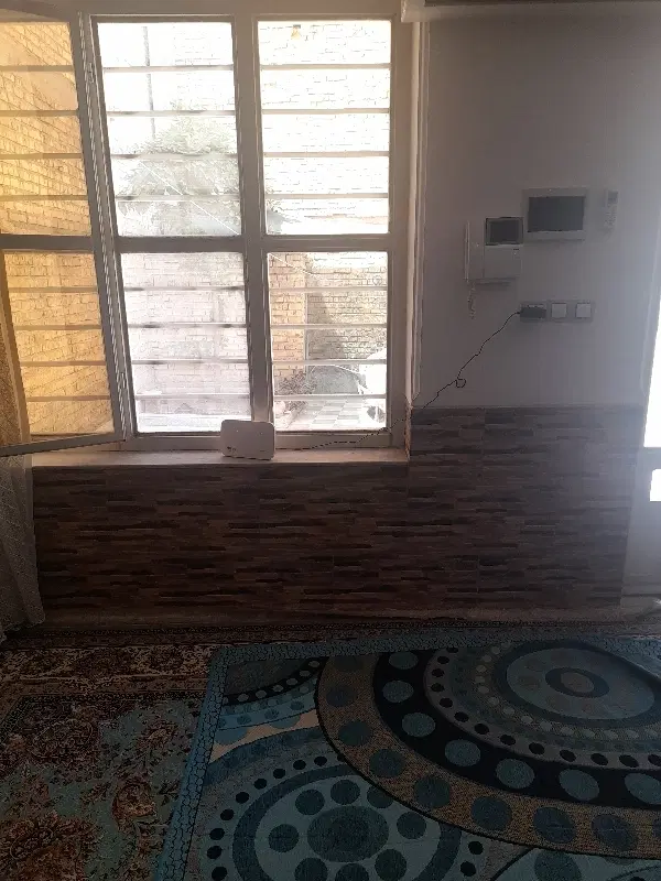 خریدار پکیج آپارتمان سه واحدی سه طبقه با آسانسور