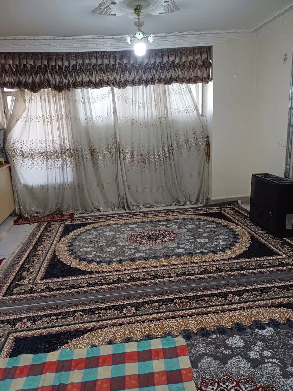 منزل . لطفا الکی پیام ندید