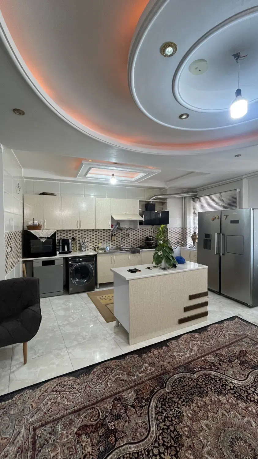 فروش واحد ۱۰۸ متری آسانسور دار