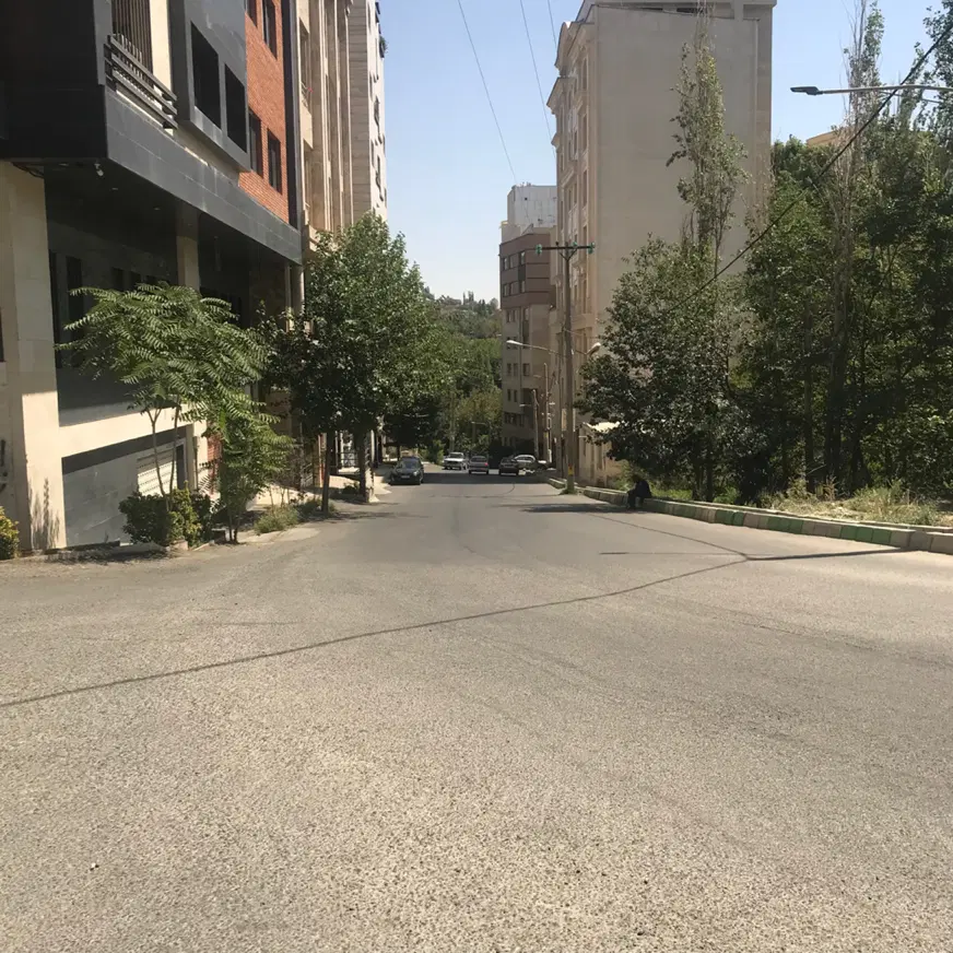 زمین منطقه رودهن