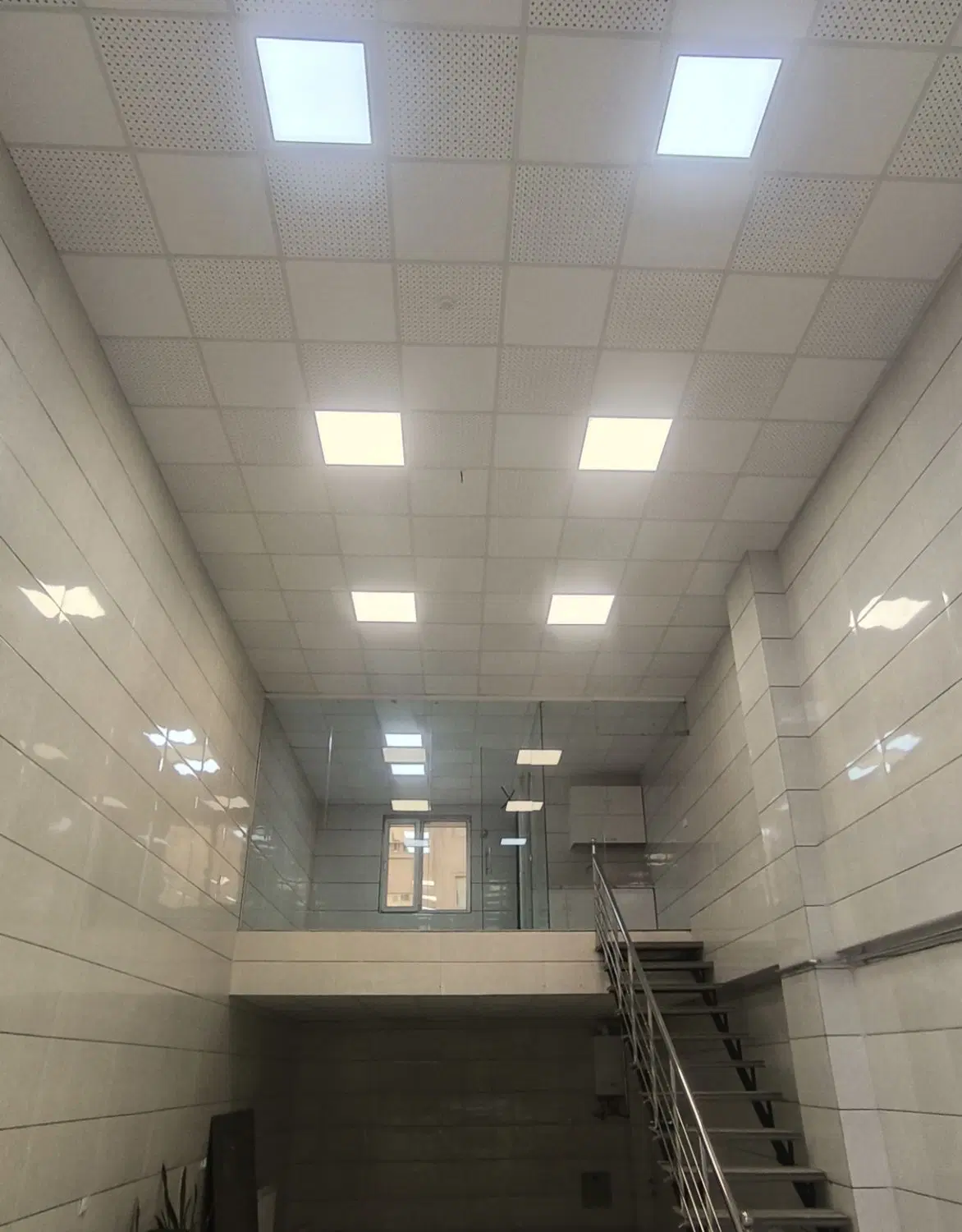 اجاره مغازه تجاری بر خیابان