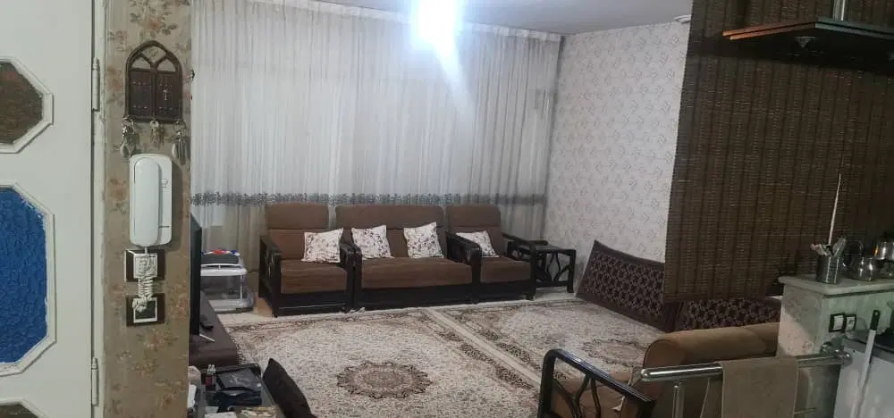 92متر دوخوابه ایران جنب کوروش کوی اشراقی اشراقی