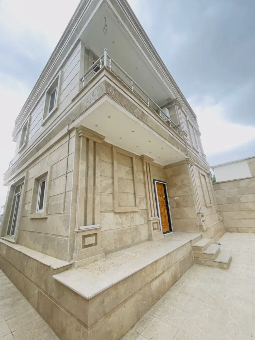 ویلایی دوبلکس فول تاپ لوکیشن