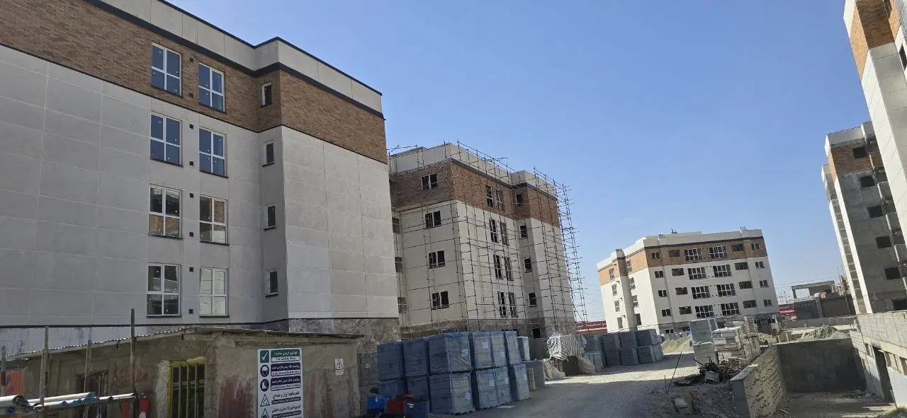 فروش اقساطی آپارتمان.شهرک گل مریم اندیشه.