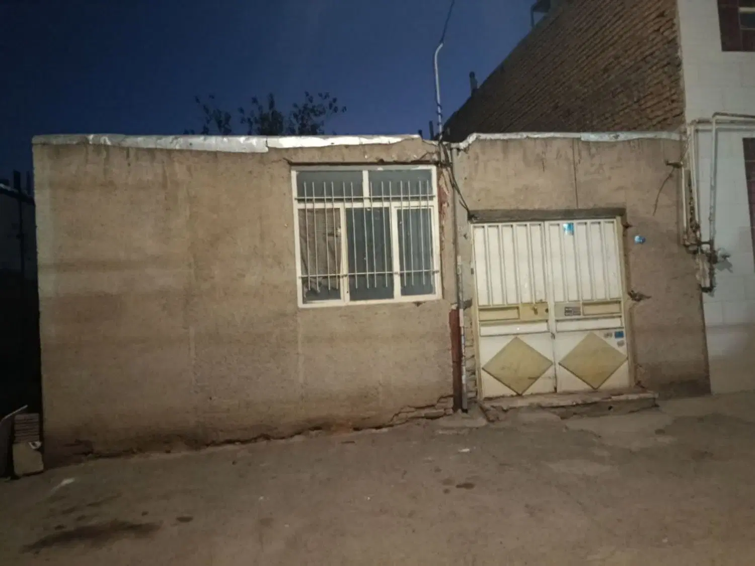 فروش ملک مسکونی پاکدشت،خسرو