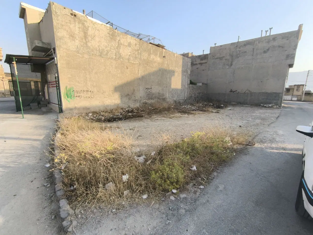 زمین مسکونی
