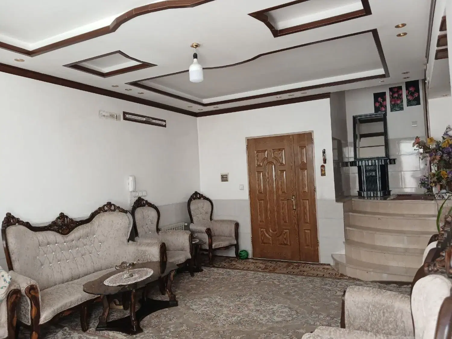 منزل همکف دربست میدان امام علی