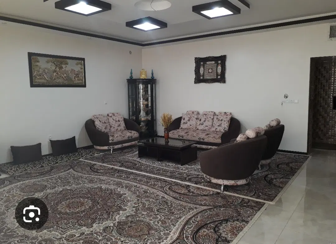 همخانه