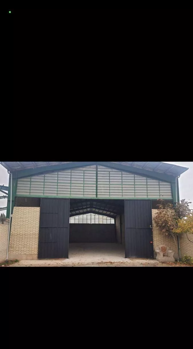۵۰۰متر سالن اجاره ای و۳۰۰متر محوطه