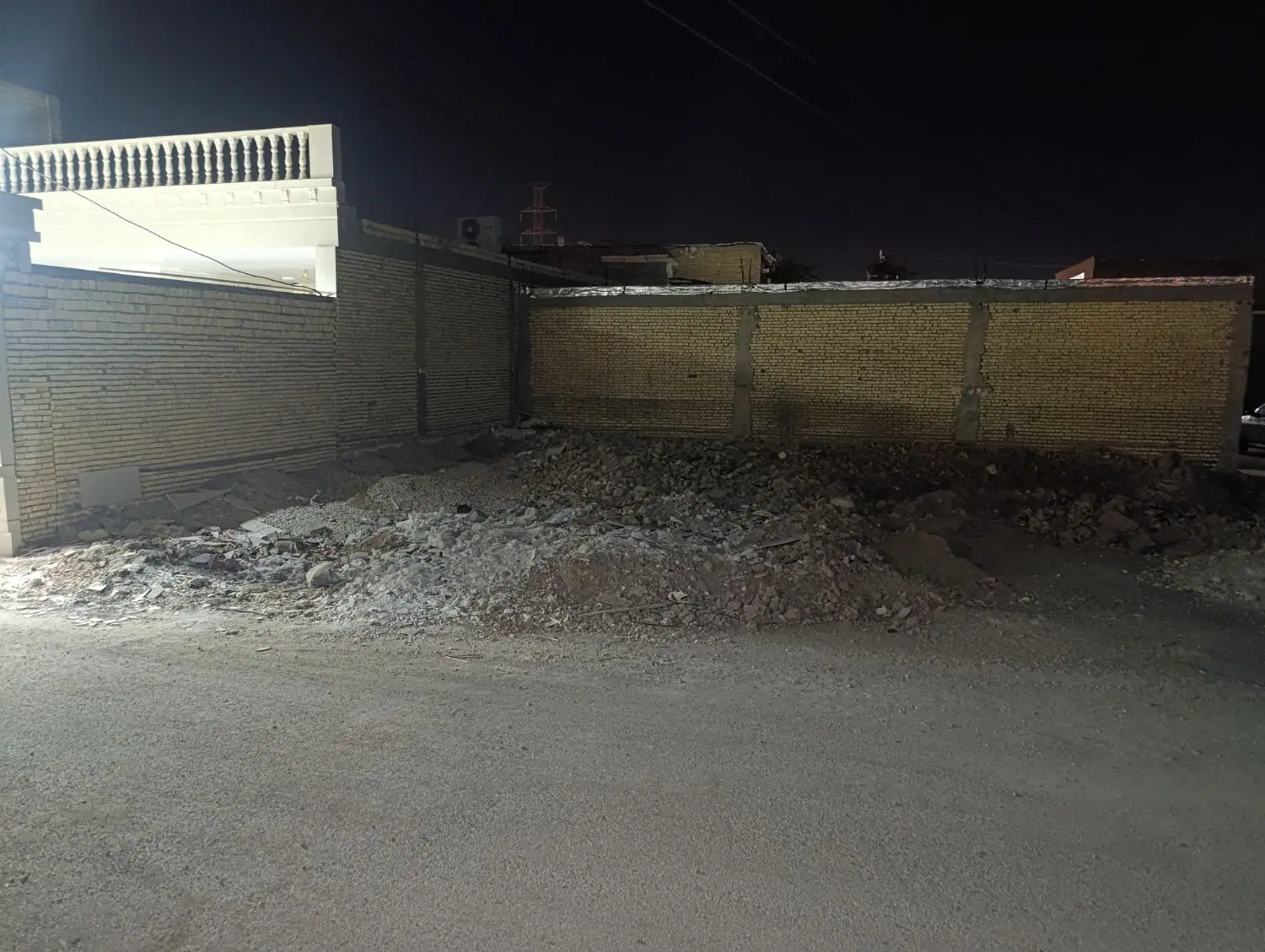 زمین مسکونی