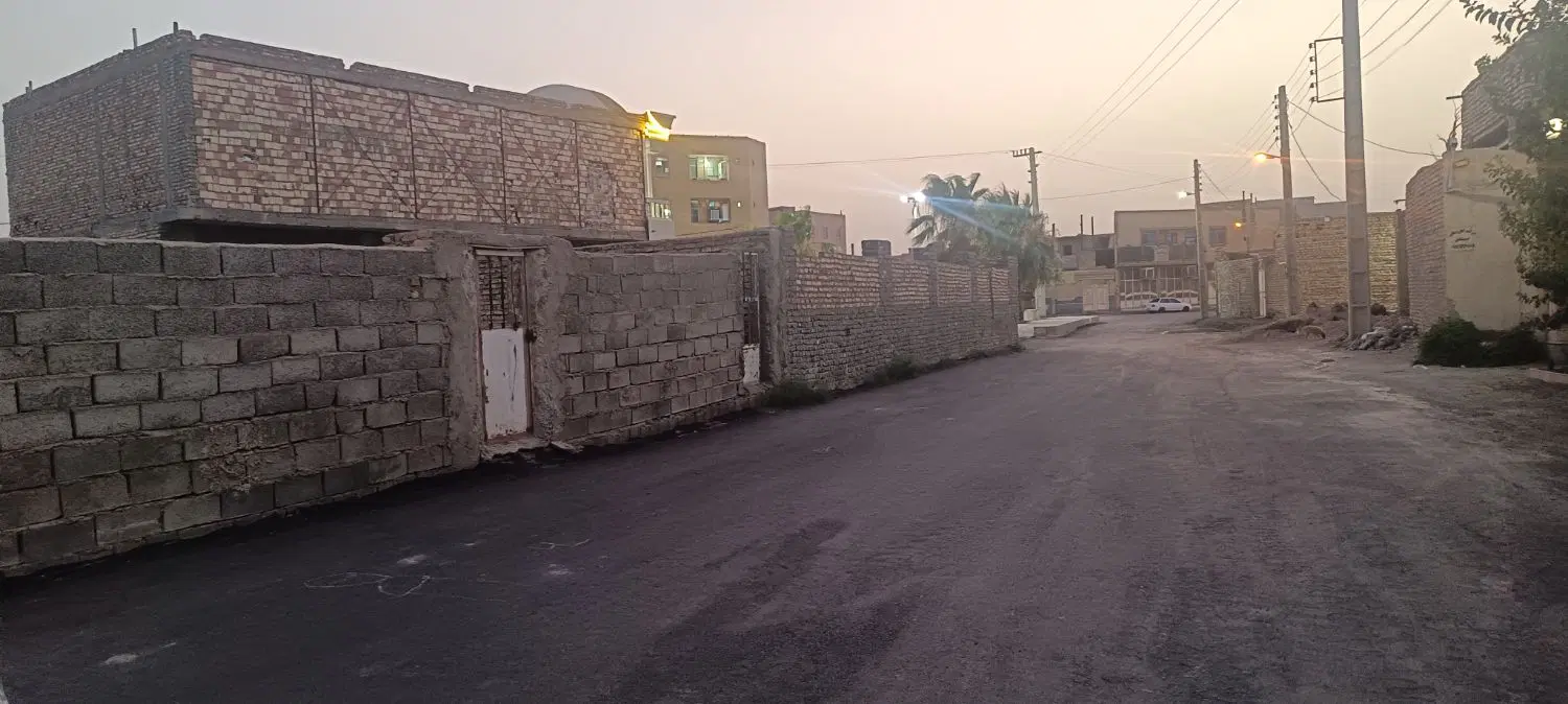 زمین فروشی