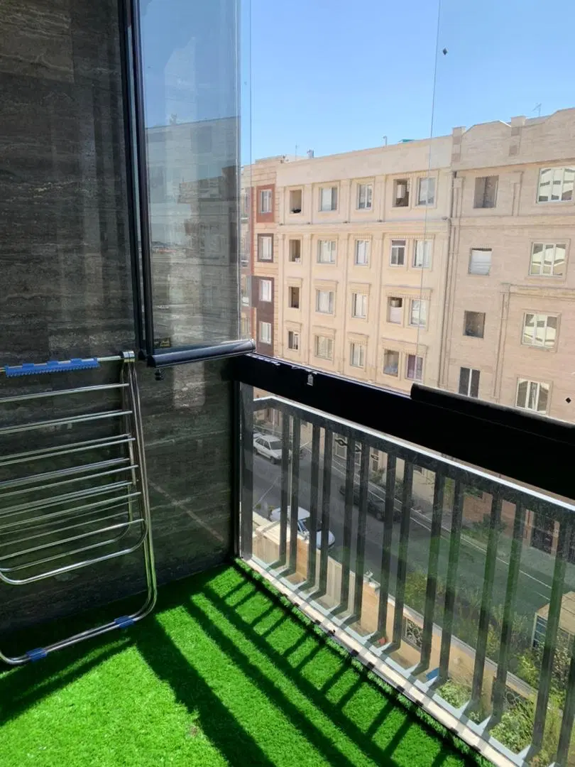 110متری__فول بازسازی تمیز__دوخواب بالاشهرداری