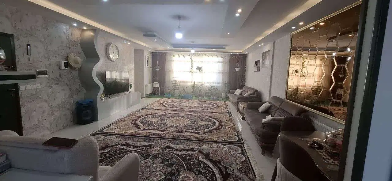 آپارتمان ۱۵۰ متری