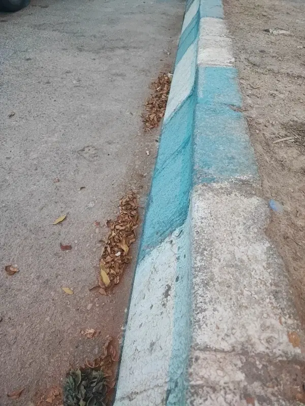 زمین مسکونی ۱۵۰ متری سنگکاری شده آماده