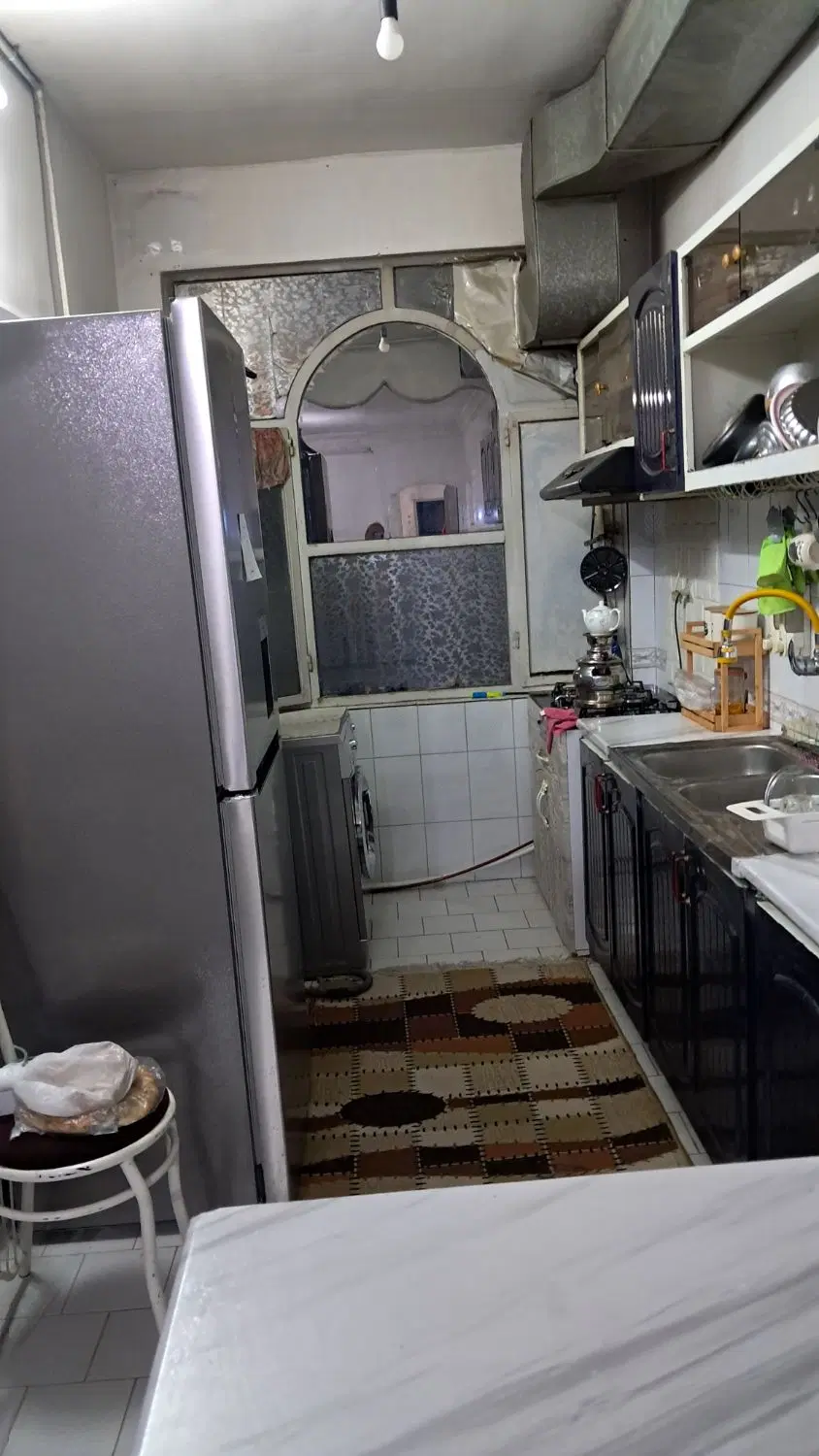 آپارتمان طبقه همکف تمیز بزرگ