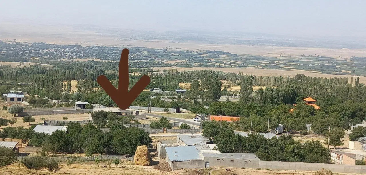 زمین نیمه ساخت روستای الله حق