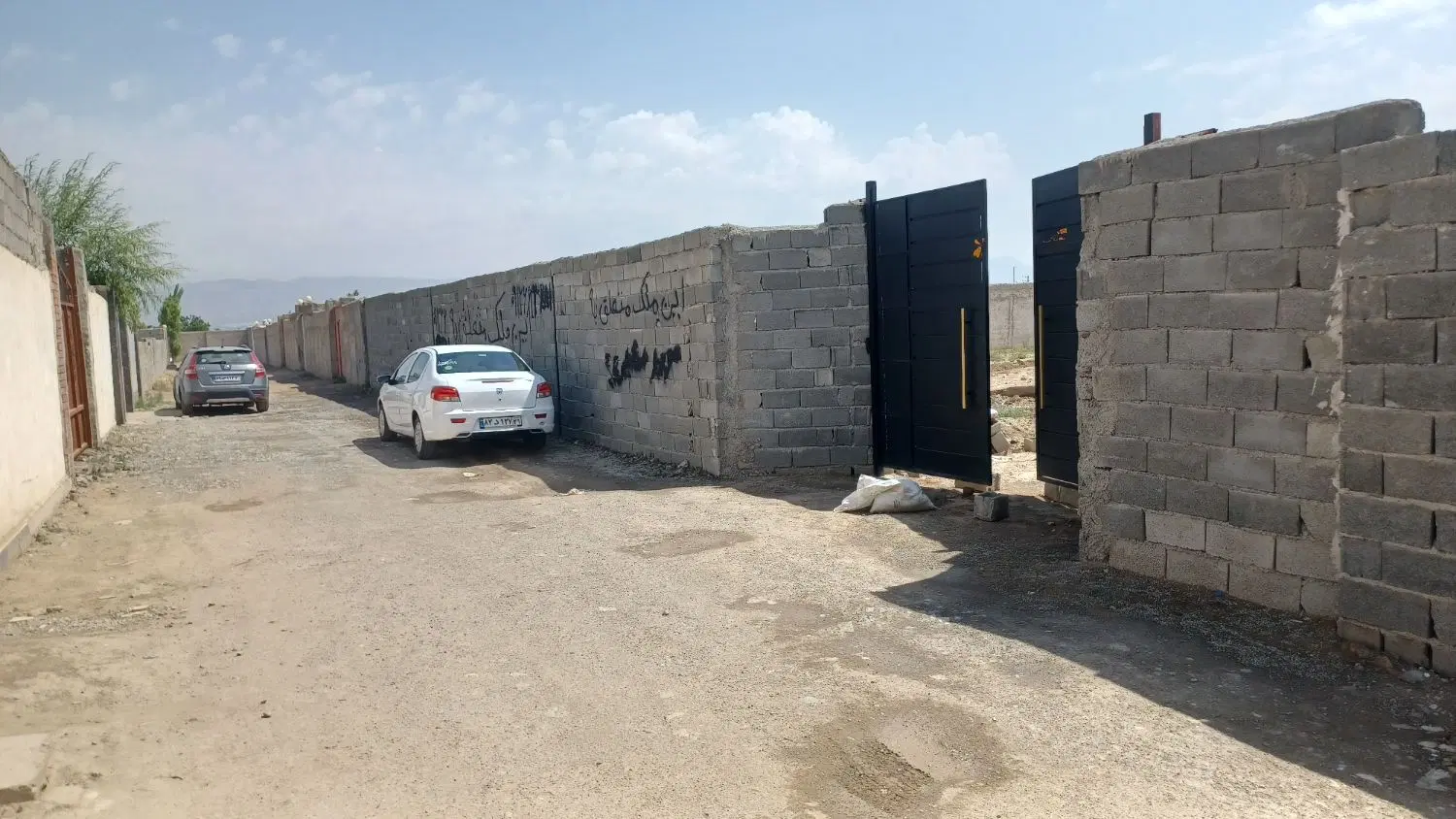 زمین ۴دیواری