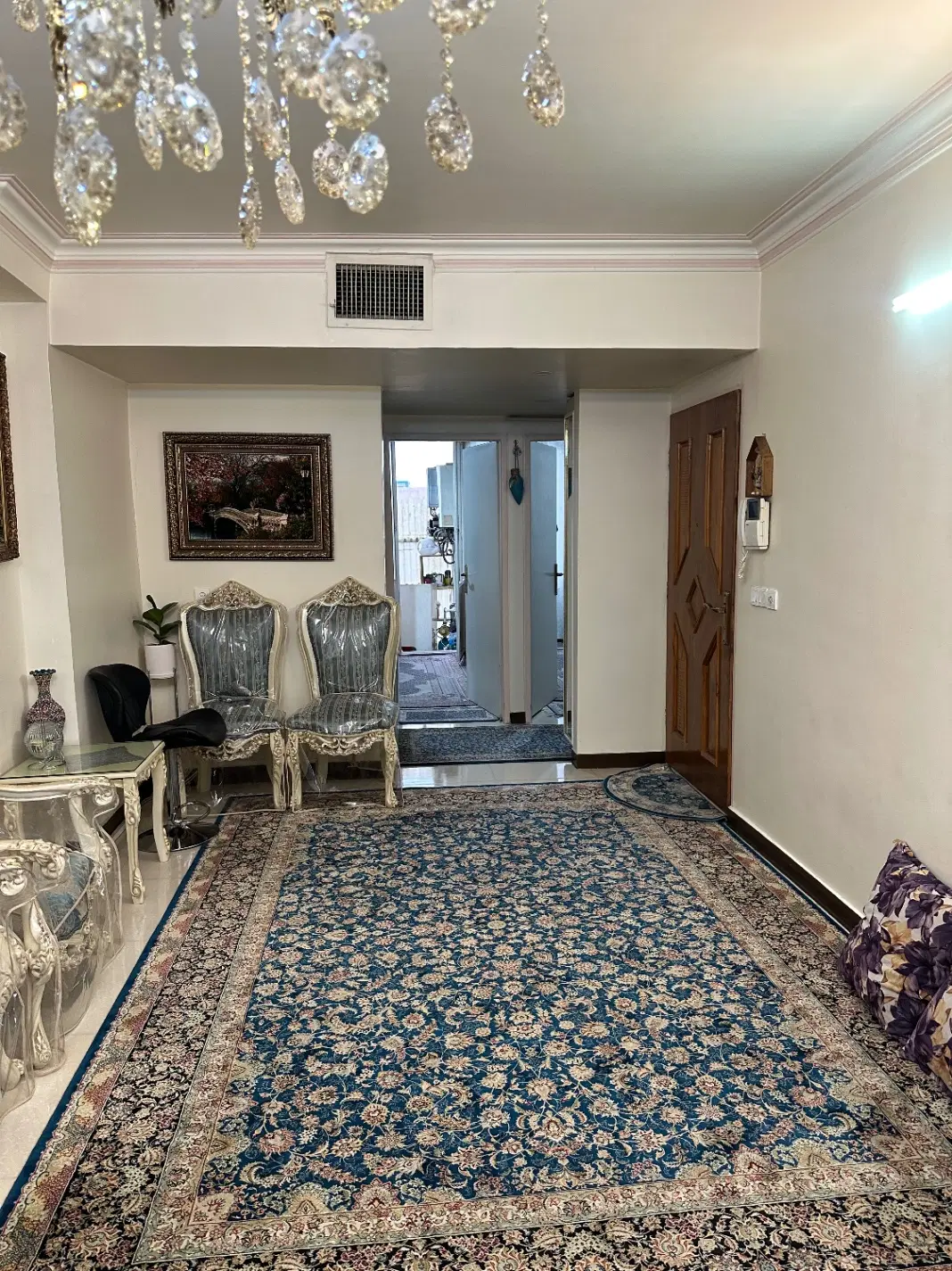 آپارتمان بالاترخیابان جمهوری