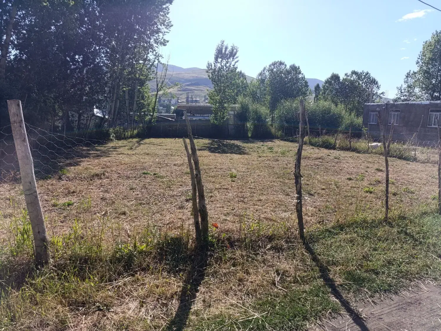 زمین مسکونی در روستای بفراجرد