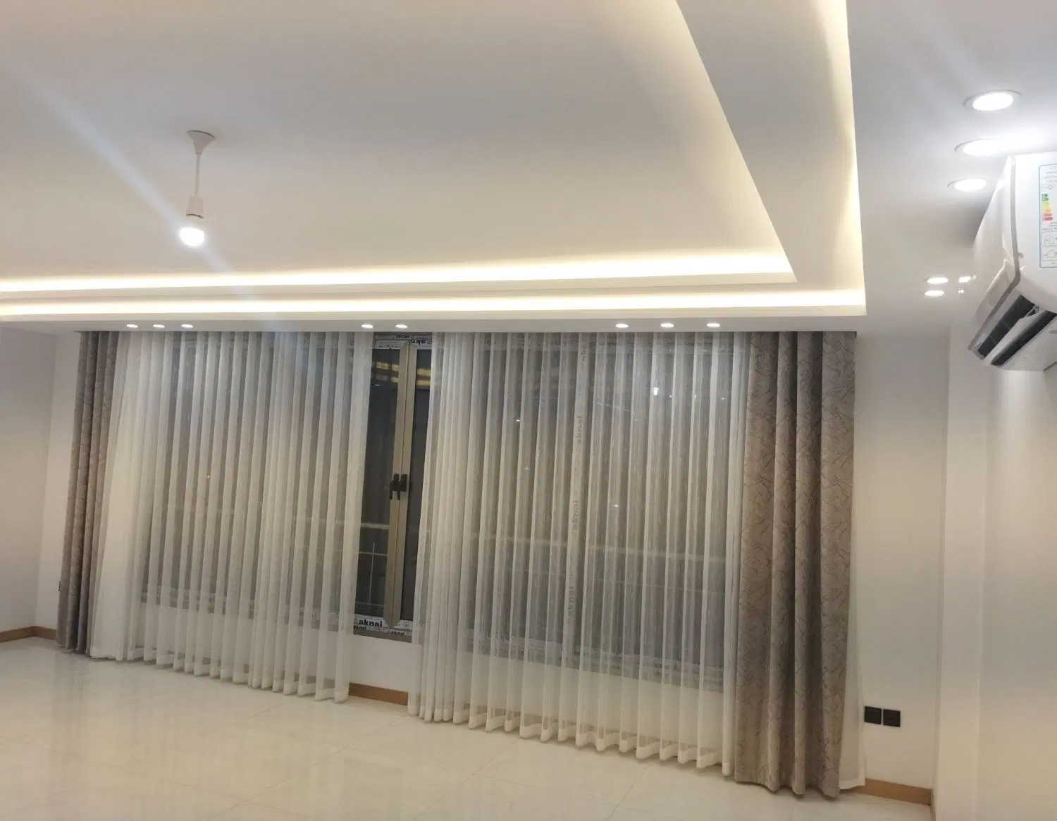 همکف حیاط اختصاصی فردوسی
