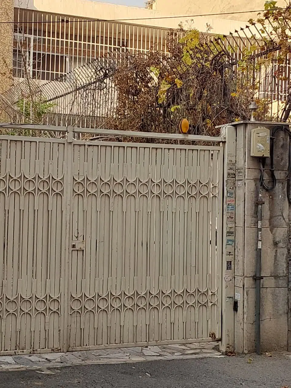 کارگر شمالی، بالاتر از نصرت