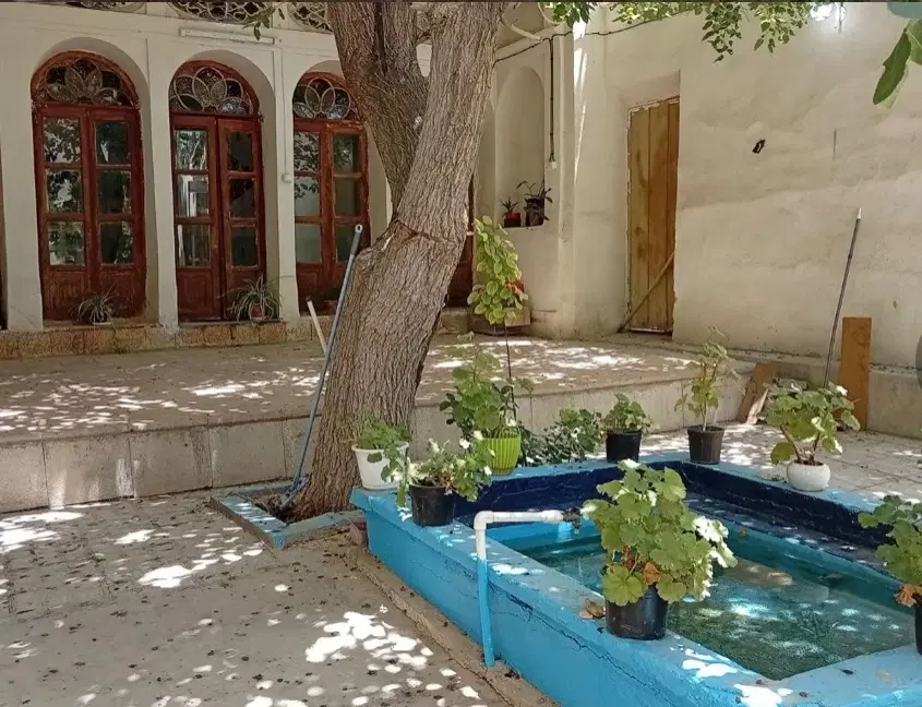 اجاره اتاق جهت کارگاه هنری و کافه