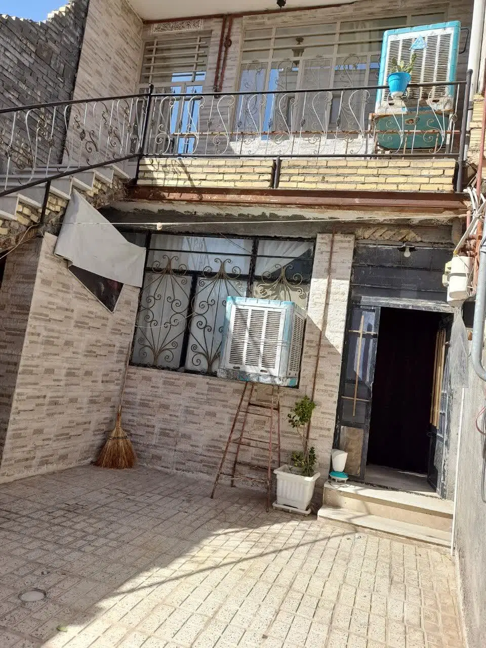 طبقه اول رهن کامل