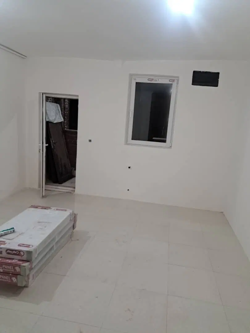 زیر زمین چهارراه دهخدا