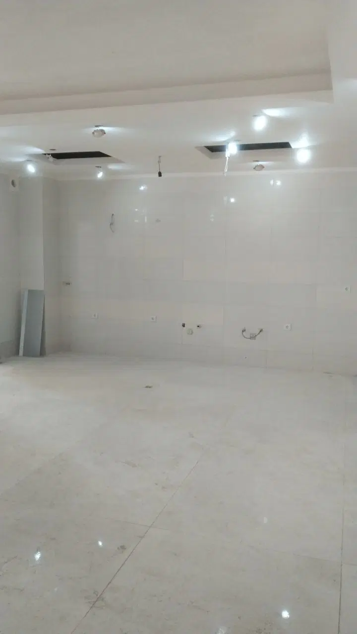 اپارتمان تک واحدی ۱۰۵مترسه خواب عالی بی نظیر