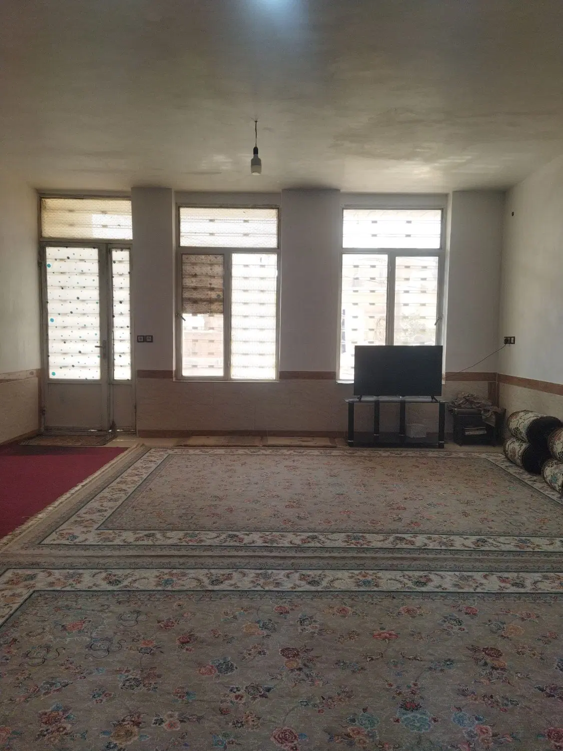 فروش خانه ۱۵۰ متری حیاط دار  در کرونی