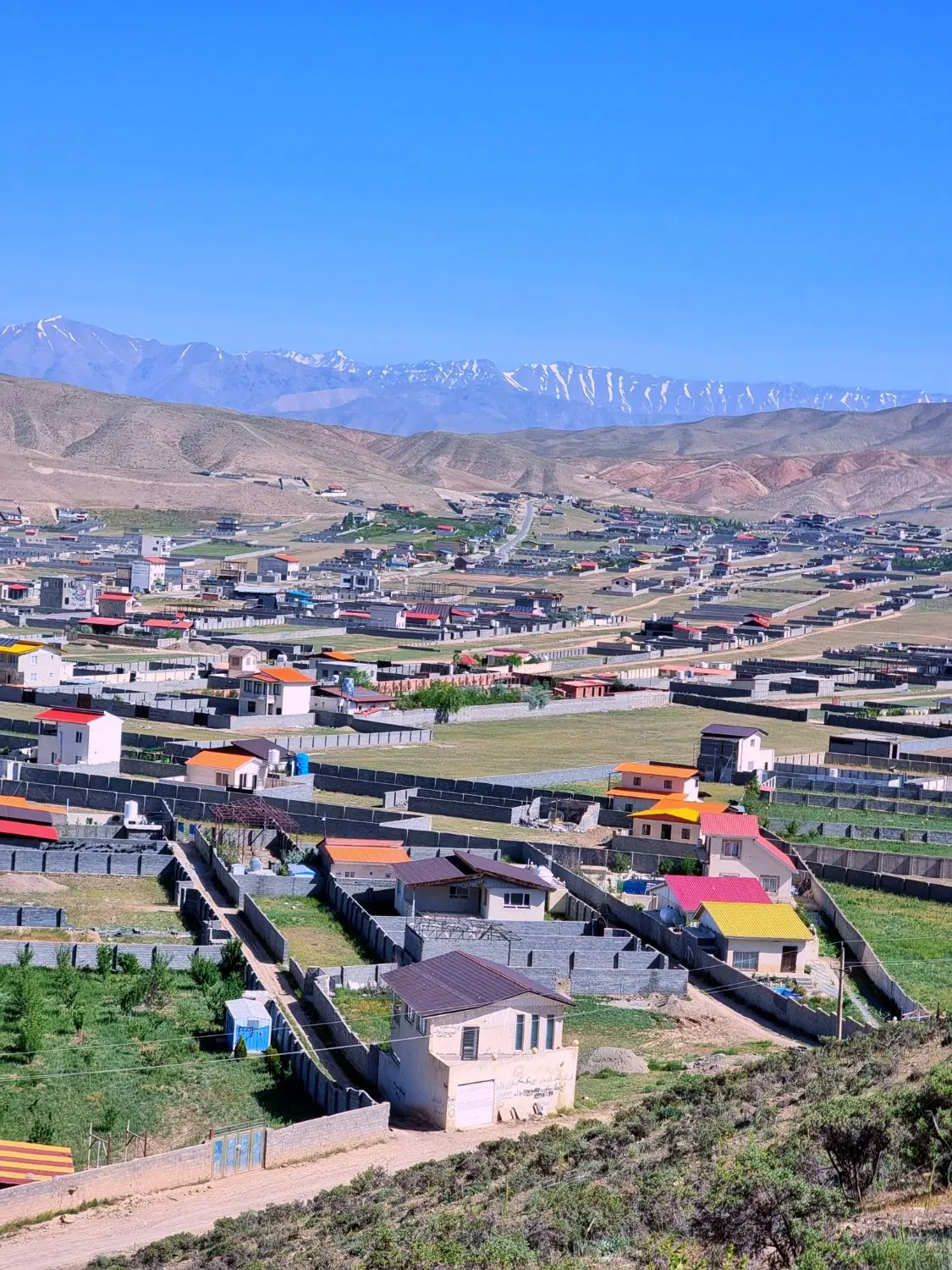 جاویلا(150متری(فی600 اقساط)باغ باغچه آپارتمان