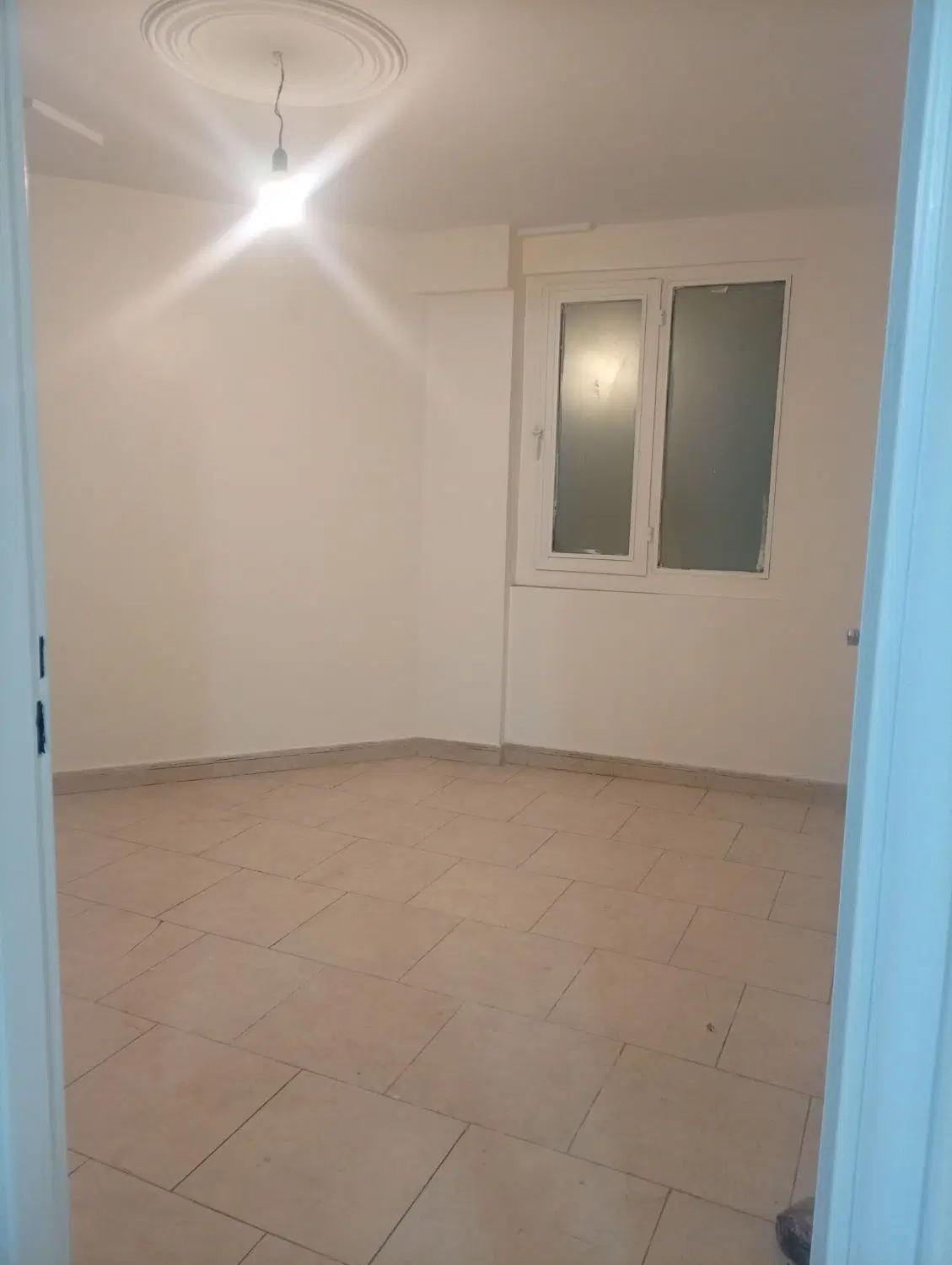 60متری 2خوابه پارکینگ دار