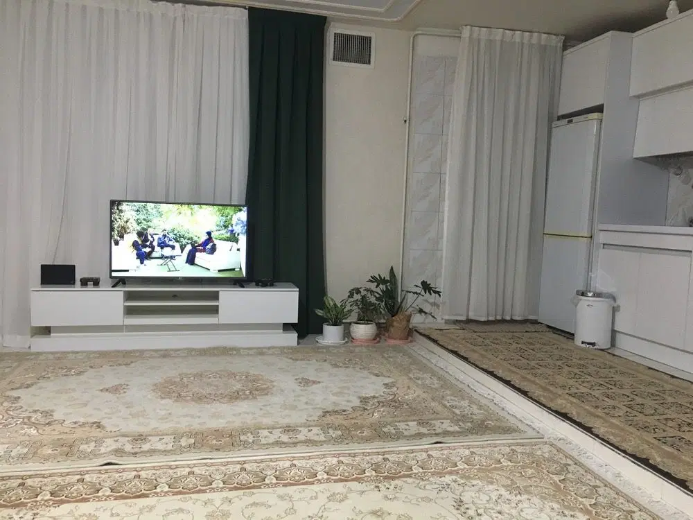۵۰ متر طبقه پنجم با آسانسور
