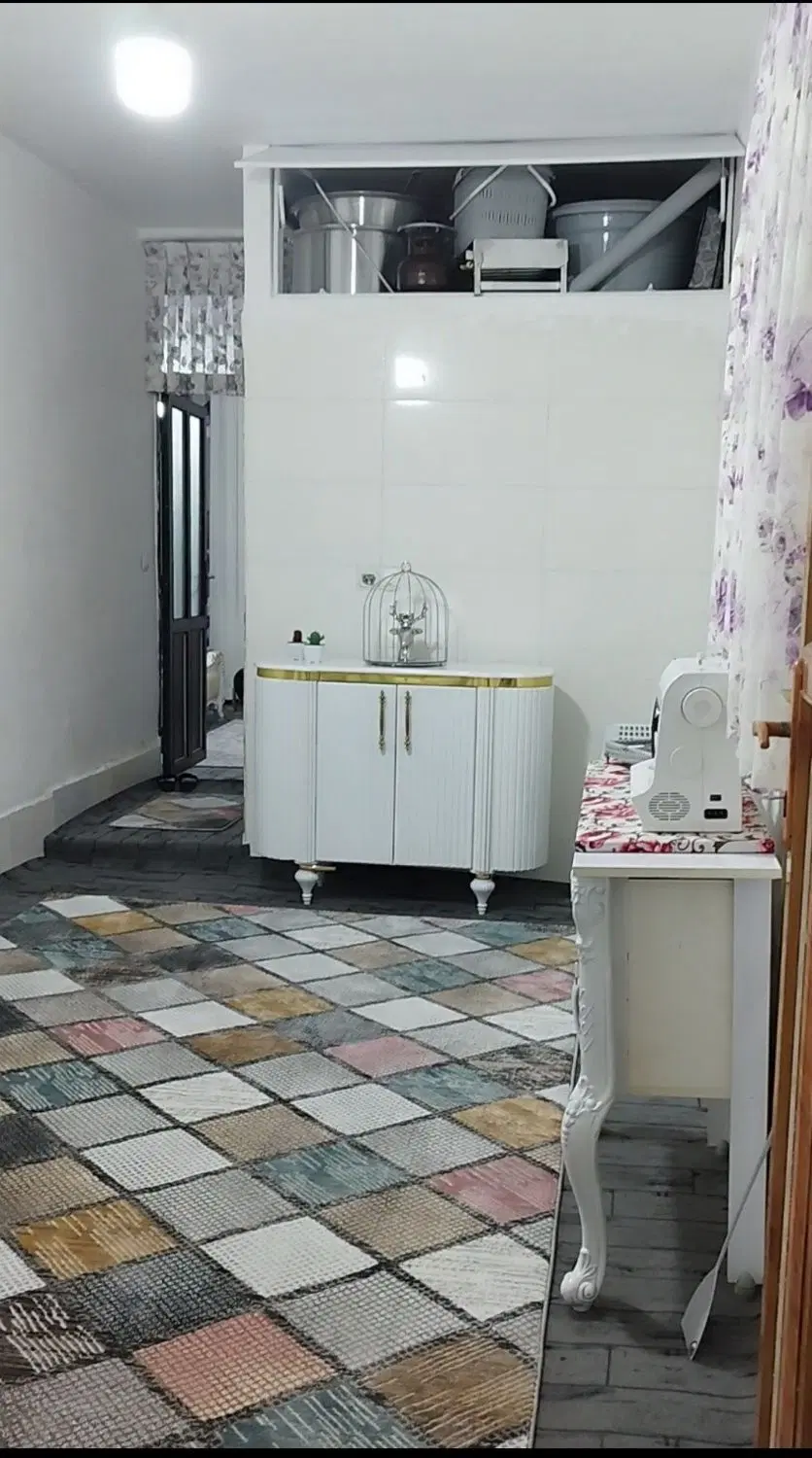 ساختمان دوطبقه شریف آباد بهترین جای شریف آباد