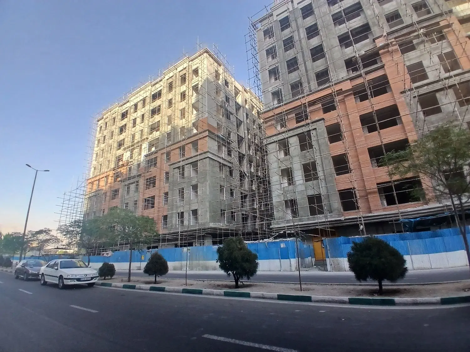 واحد ۱۰۰متری برج ایثارگران،۹۰۰میلیون وام