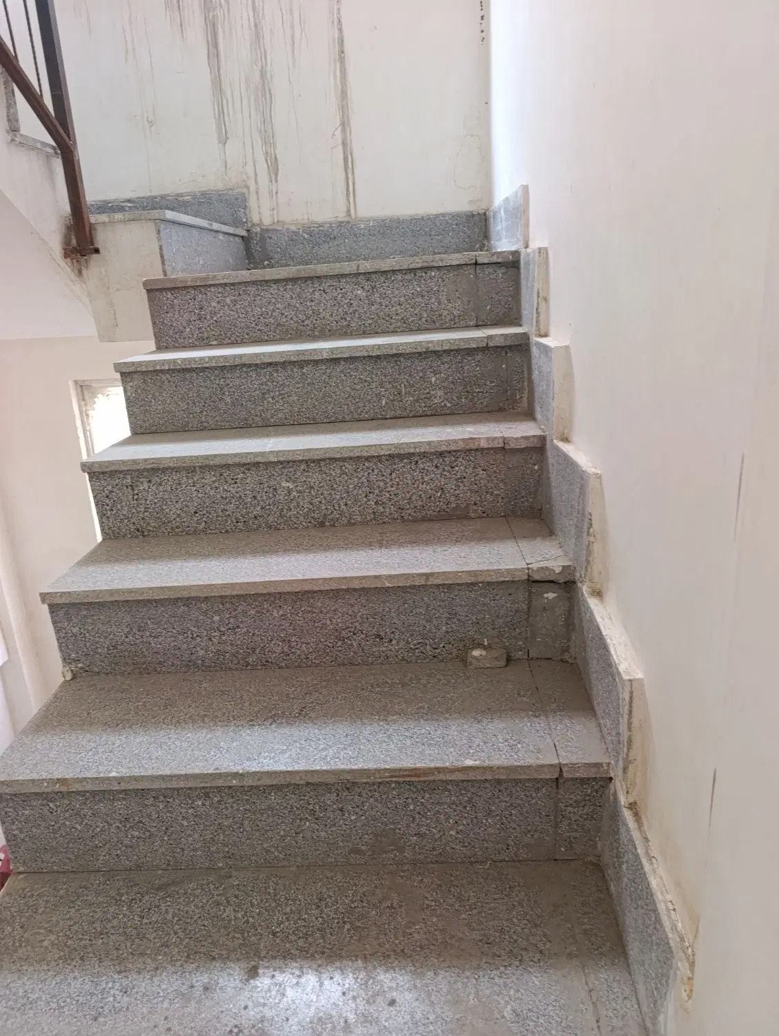 آپارتمان ۷۰ متری در چاهشک