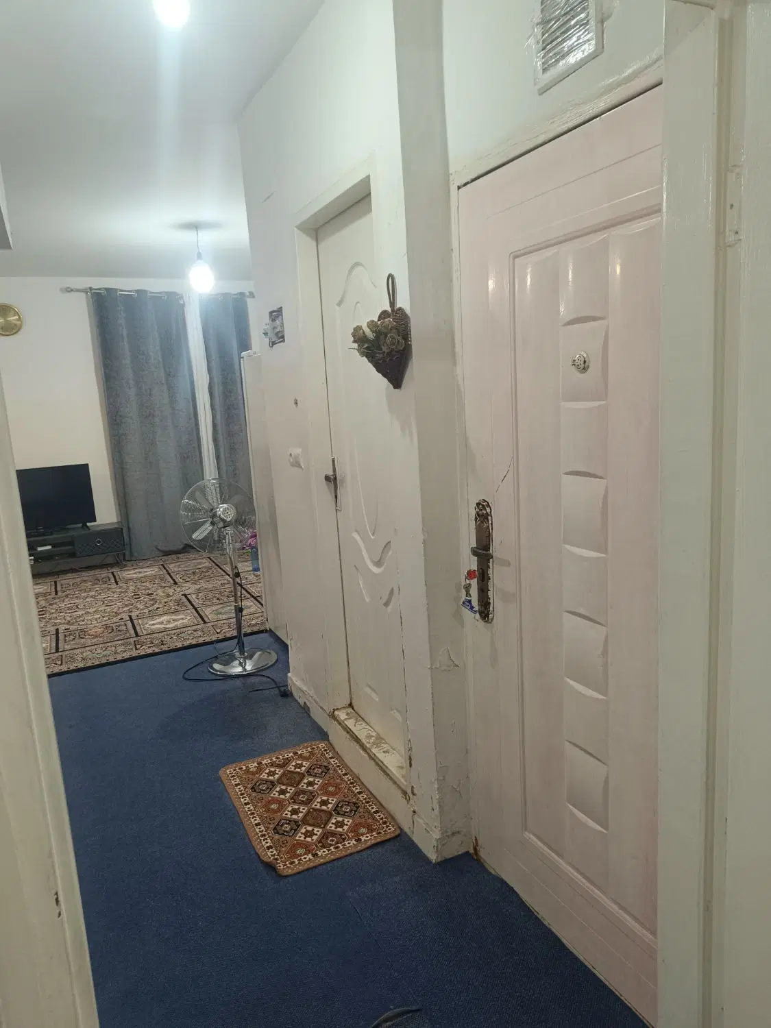 چهار واحدی همکف سر خیابان اصلی مهدیس