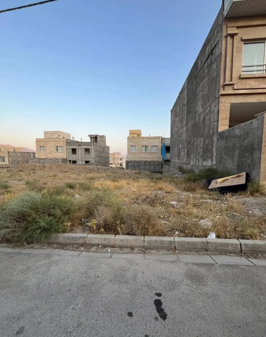 429 متر زمین قی‌مت‌ مناسب فوری پردیس