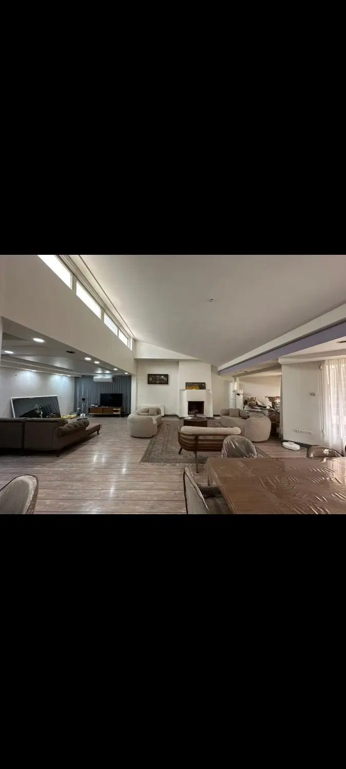 اجاره آپارتمان ۲۴۰ متری لوکس در نیاوران