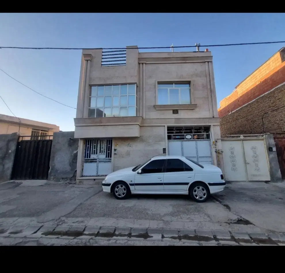 فروش همکف 76 متر در امام رضا 36..نارون 4..مدرس 60
