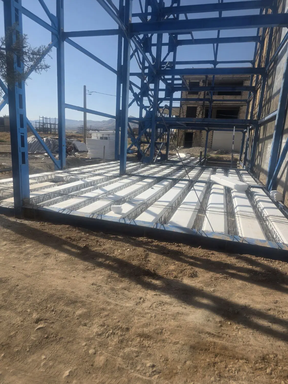 فروش ساختمان جنب بوستان مادر