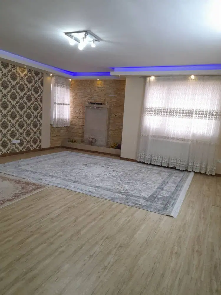 ویلایی همکف سه خواب لوکس صدرا