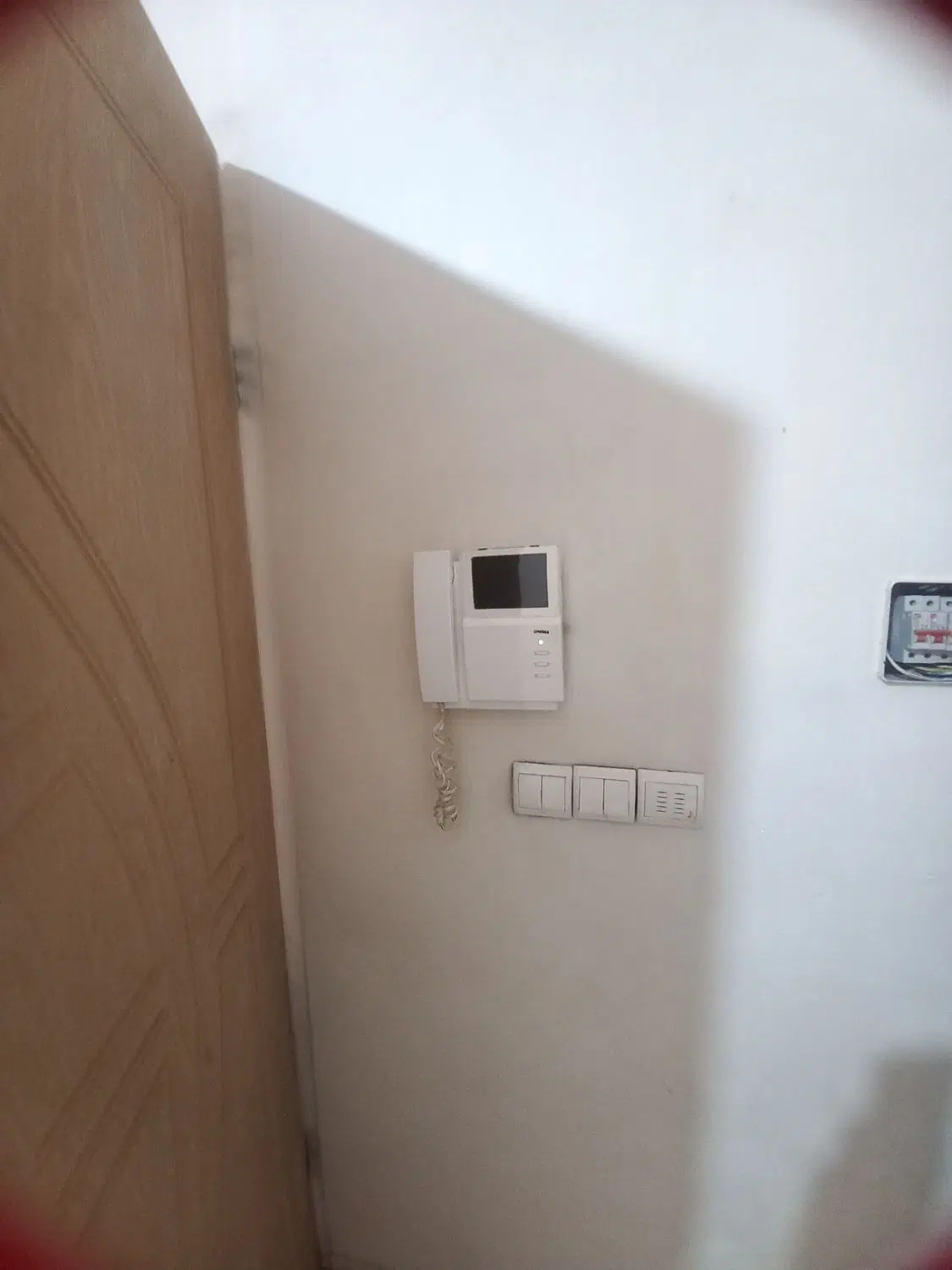 آپارتمان۶۰متر۲خواب طبقه۴ پارکینگ انباری مترو رودکی
