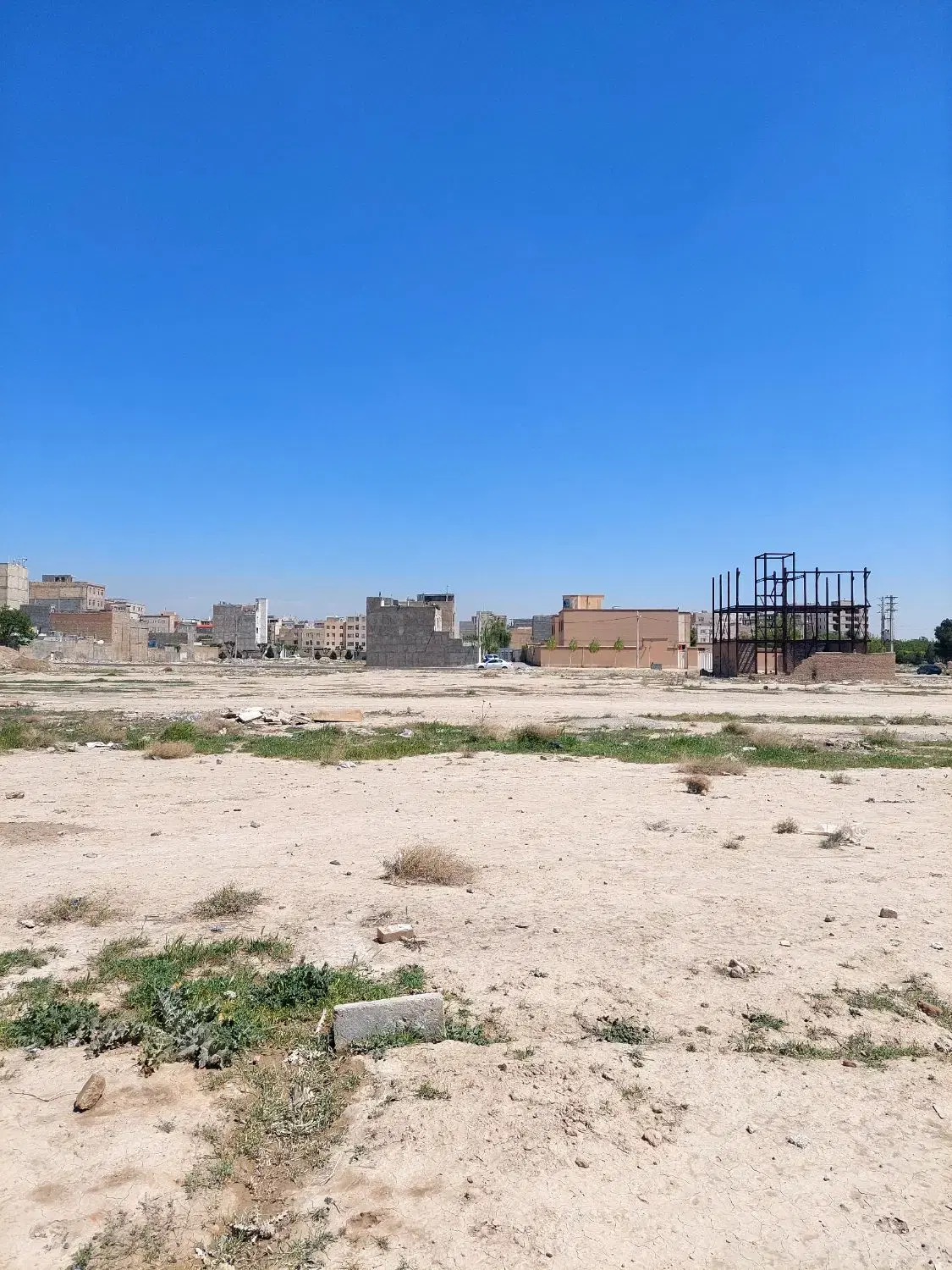 زمین شاهد شهر علی آباد